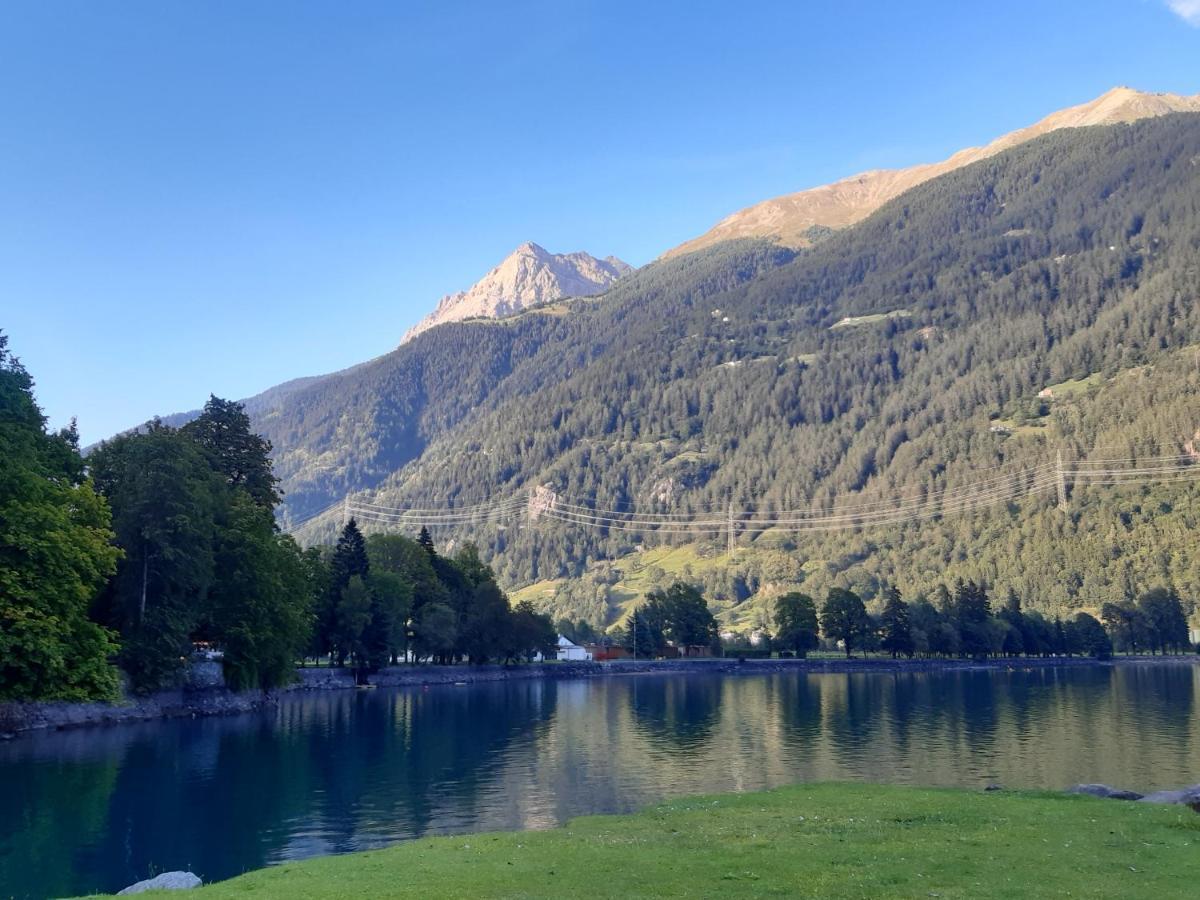 Hotel Posta Poschiavo Luaran gambar