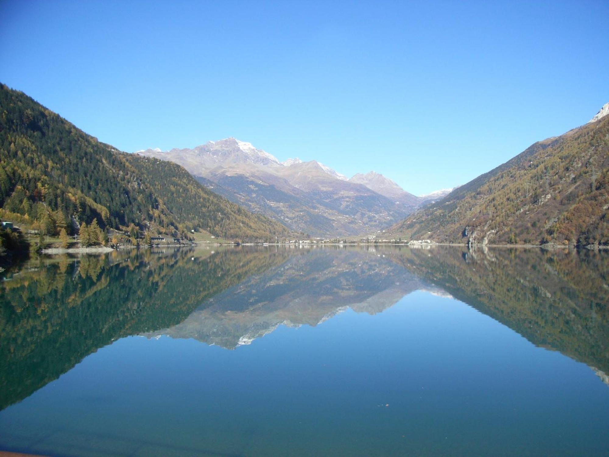 Hotel Posta Poschiavo Luaran gambar